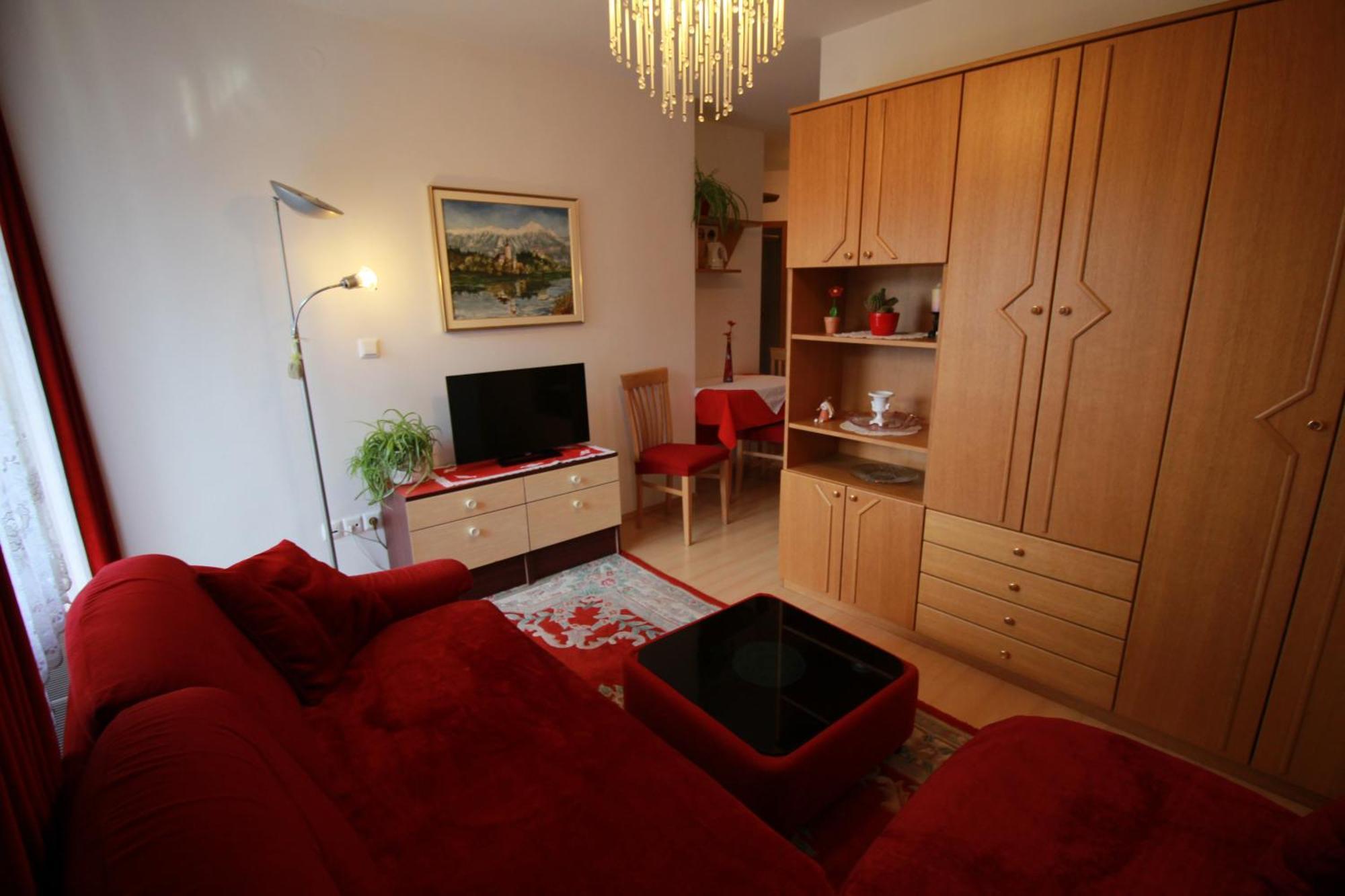 Garden Apartments Jansa رادوفيتْسا الغرفة الصورة